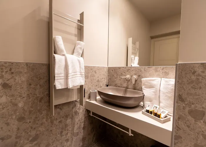 Отель Verdeoro Монтесильвано