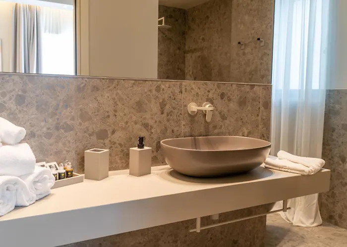 Отель Verdeoro Монтесильвано